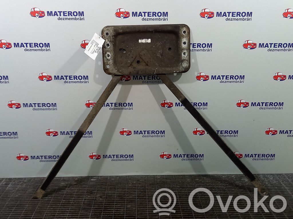 BMW 3 E92 E93 Rear differential mounting bracket 
