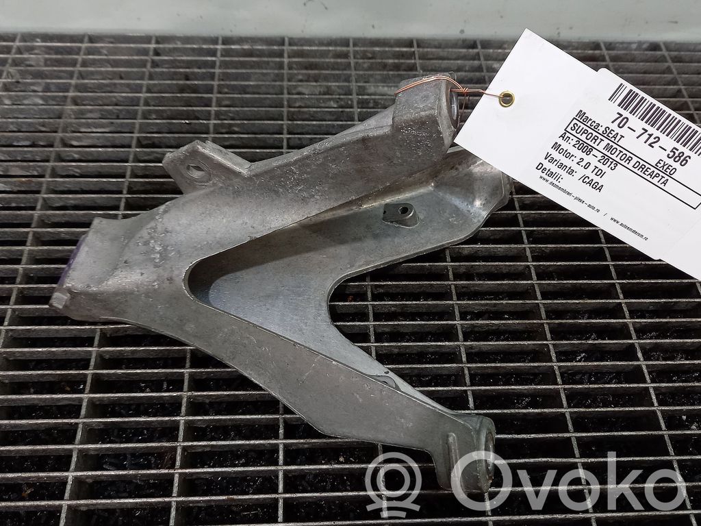 Engine mount bracket   8E0199308AR