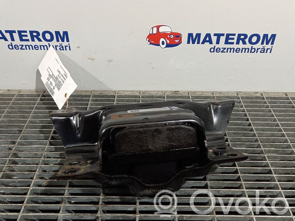 Volkswagen PASSAT B8 Supporto della scatola del cambio