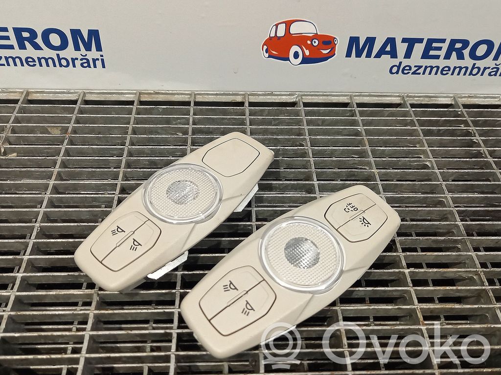 Ford Focus C-MAX Luz del asiento delantero 