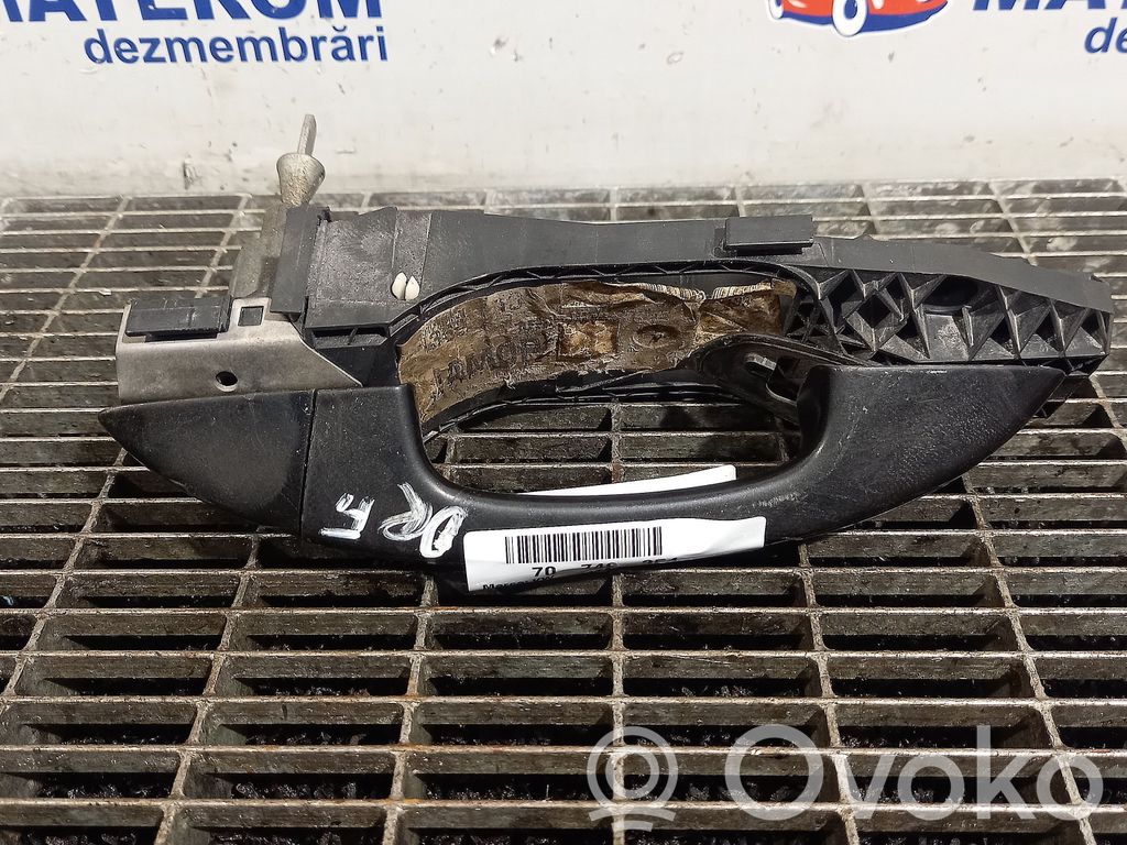 Manecilla externa puerta delantera   1K8837206F