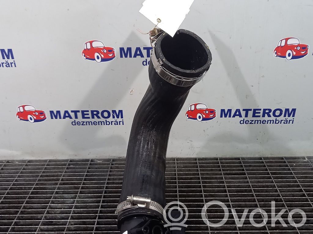 Volkswagen Golf VI Tubo flessibile intercooler