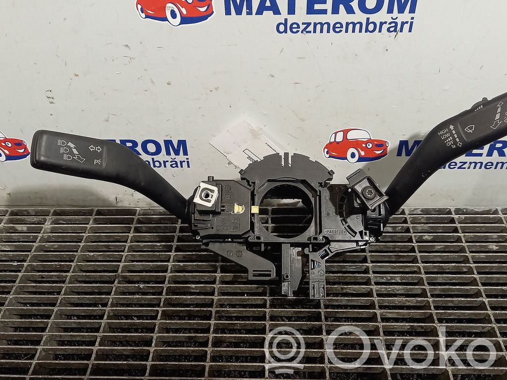 Volkswagen Scirocco Leva indicatori 