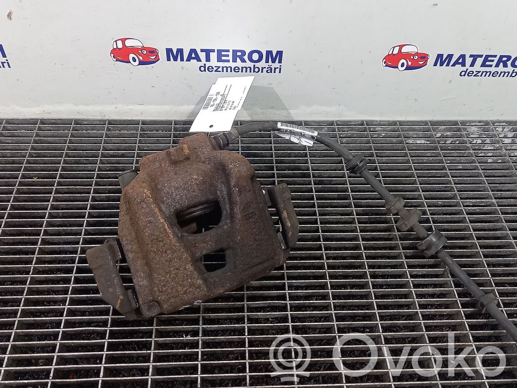 Caliper de freno delantero   8K0615124C