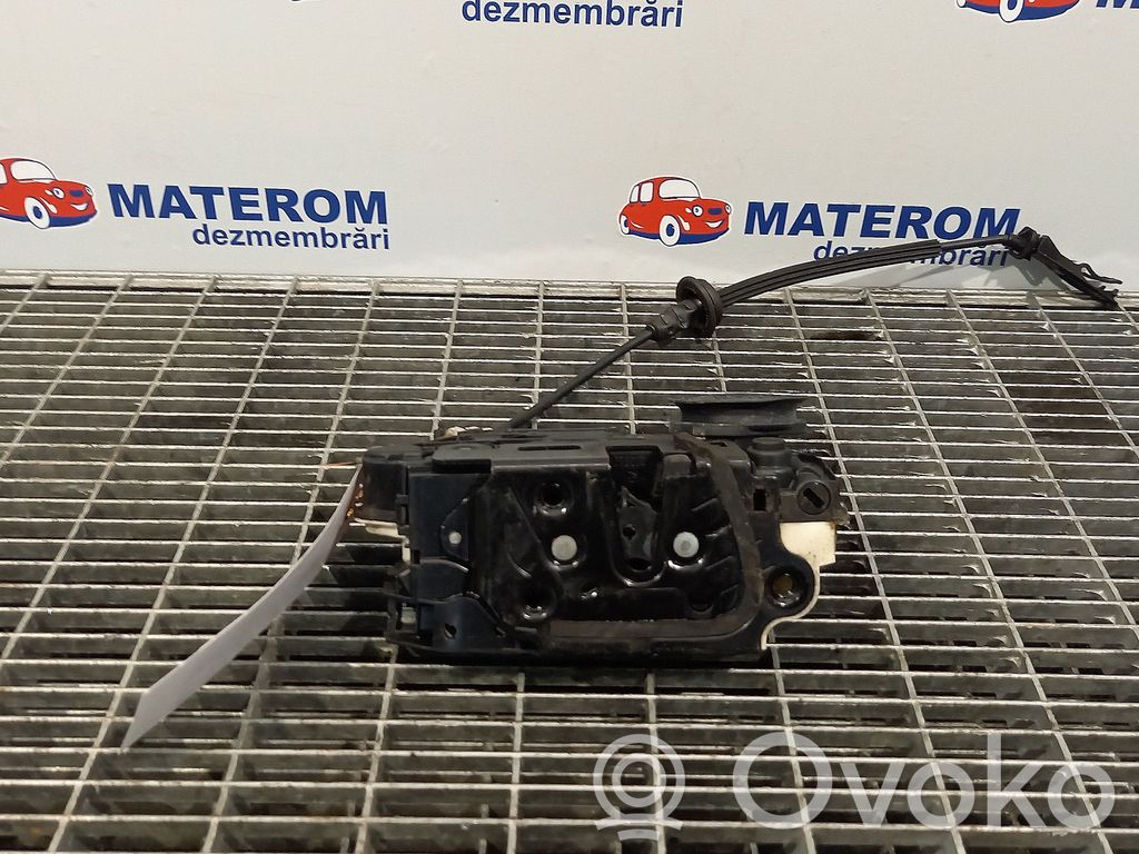 Volkswagen Golf VI Takaoven lukko 