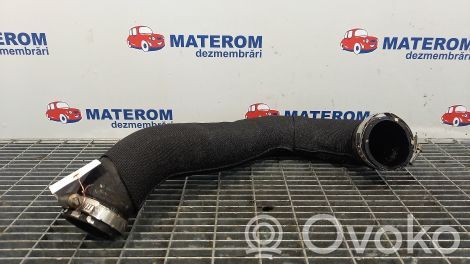 Audi Q5 SQ5 8R Schlauch / Leitung Ladeluftkühler 