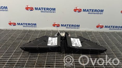 Ford Focus C-MAX Grilă ventilație centrală 