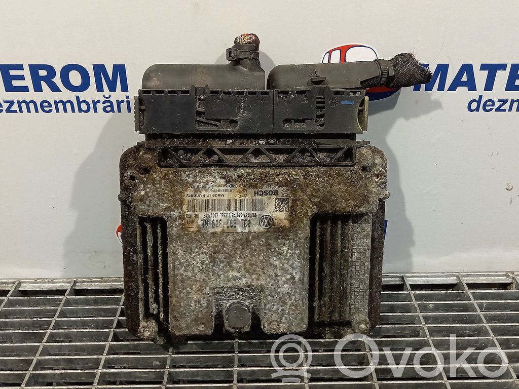 Unidad de control/módulo del motor   03L907309AE