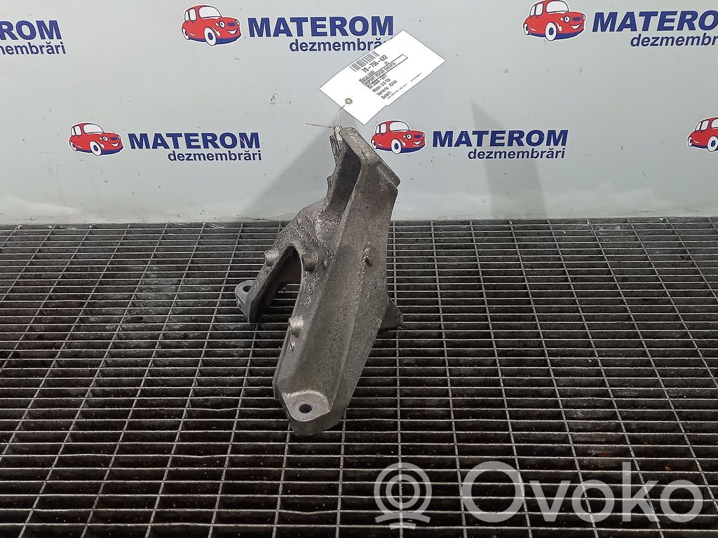Engine mount bracket   4F0199308P