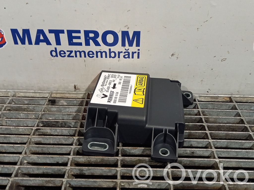Dacia Sandero Airbag control unit/module 