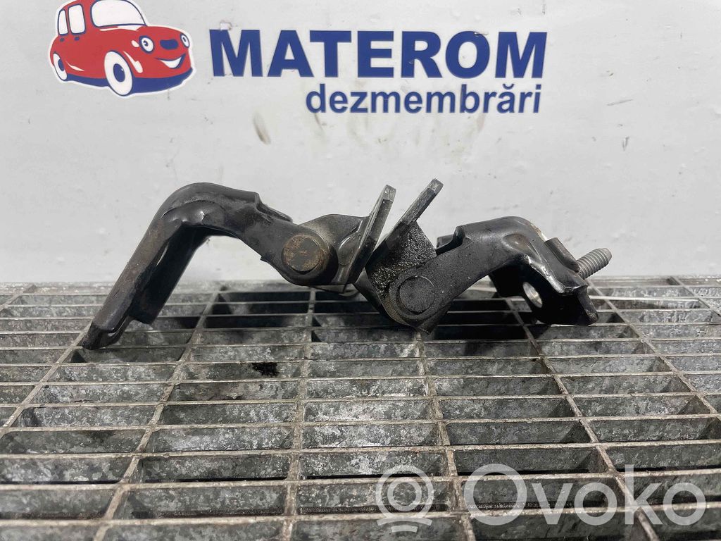 Mazda 3 II Tailgate/trunk/boot hinge 