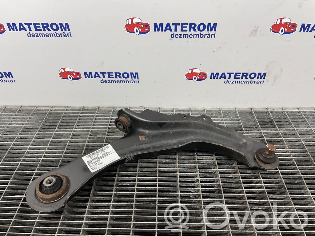 Front control arm   545041327R