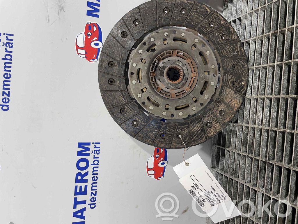 Volkswagen PASSAT B8 Kupplungssatz 