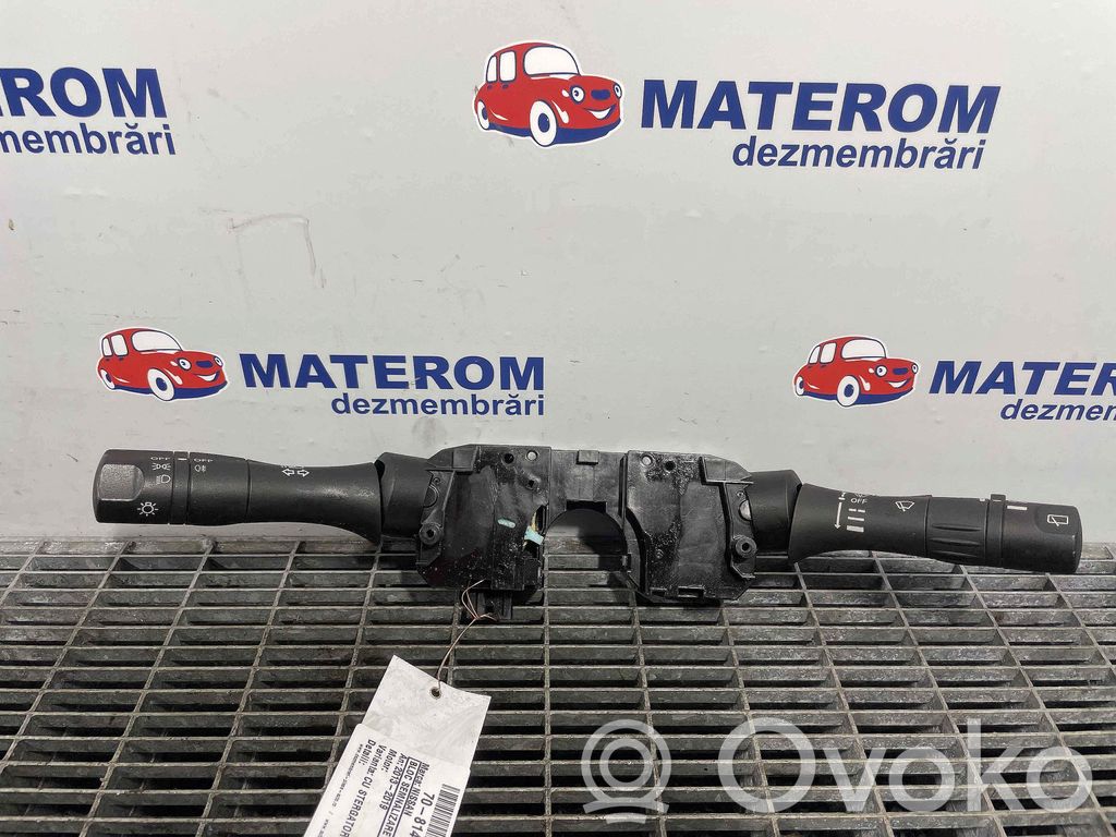 Nissan Note (E12) Spārna pagrieziena lukturis 