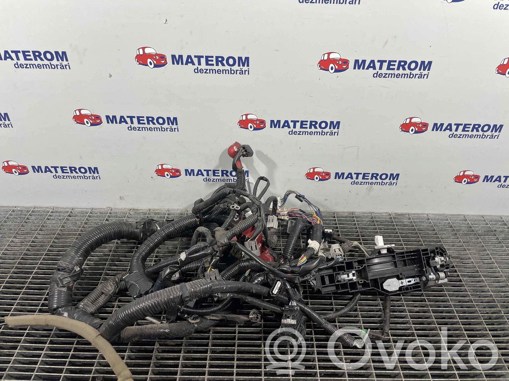 Engine installation wiring loom   240123VU0B