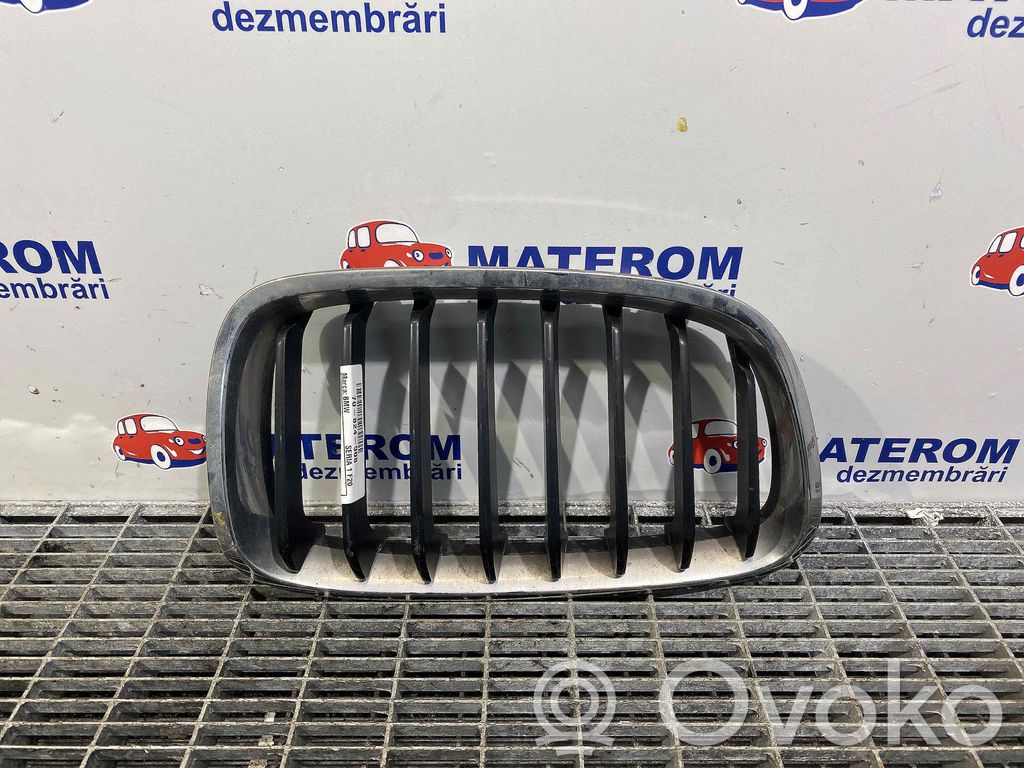 BMW 1 F20 F21 Front bumper upper radiator grill 