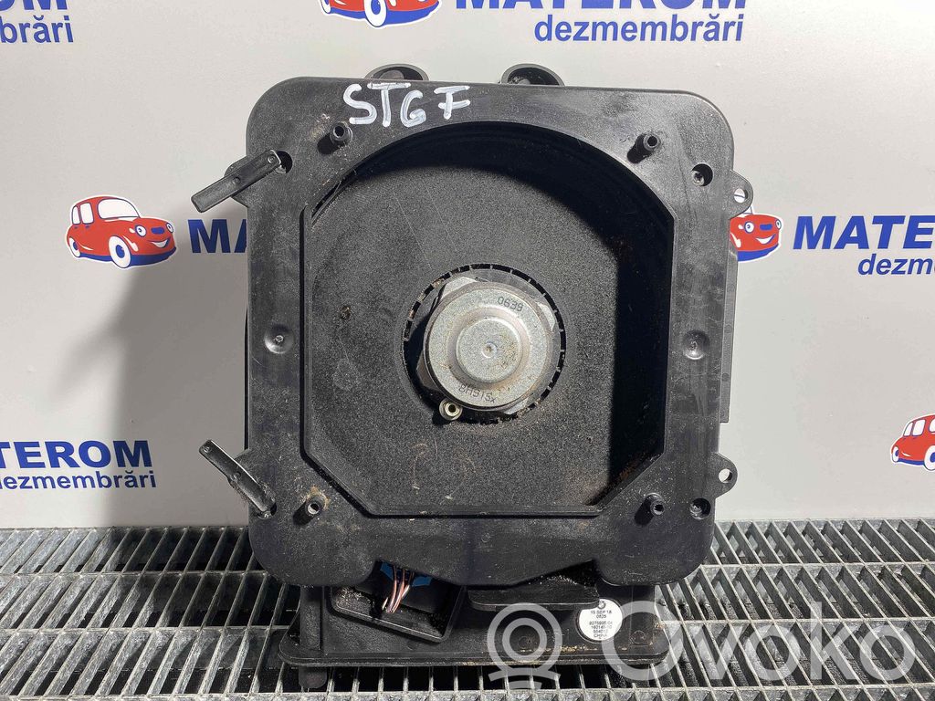 BMW 2 F46 Altavoz del panel