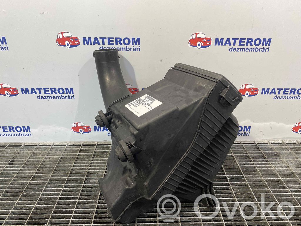 Luftfilterkasten   8200398953