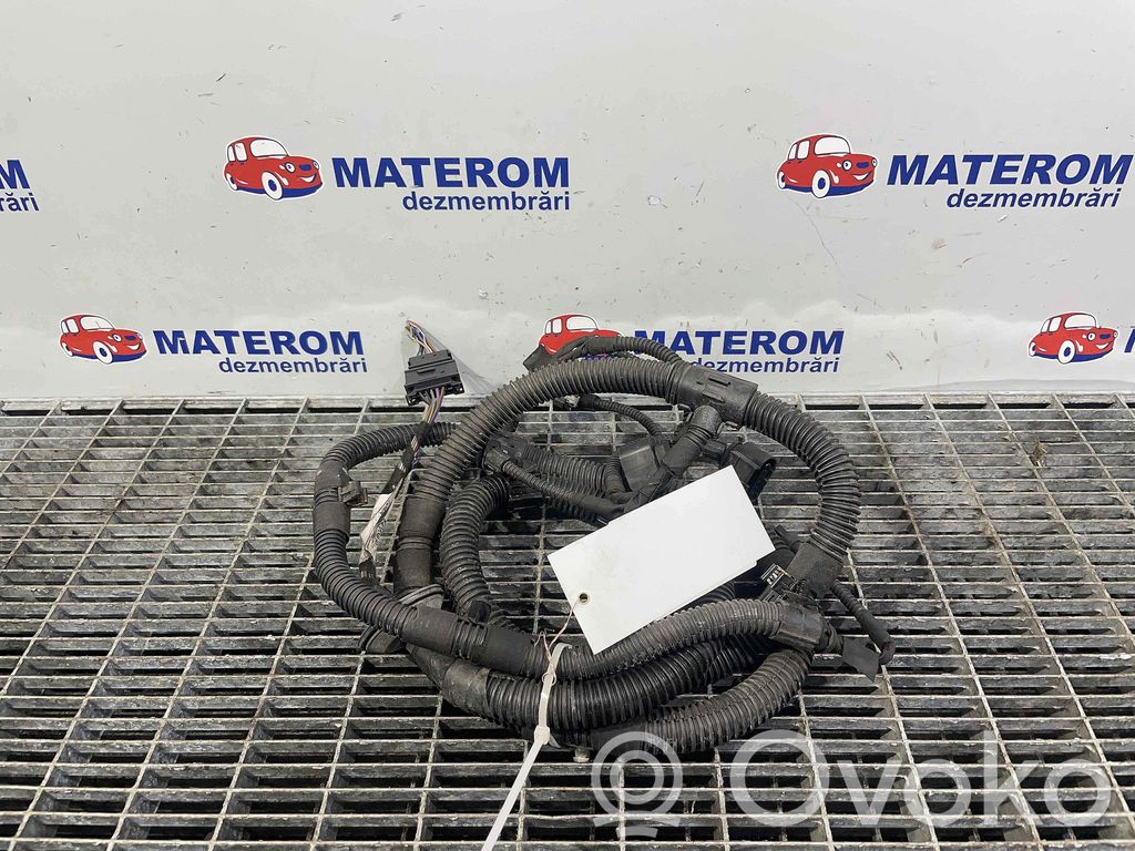 Otros cableados   8U2971104A