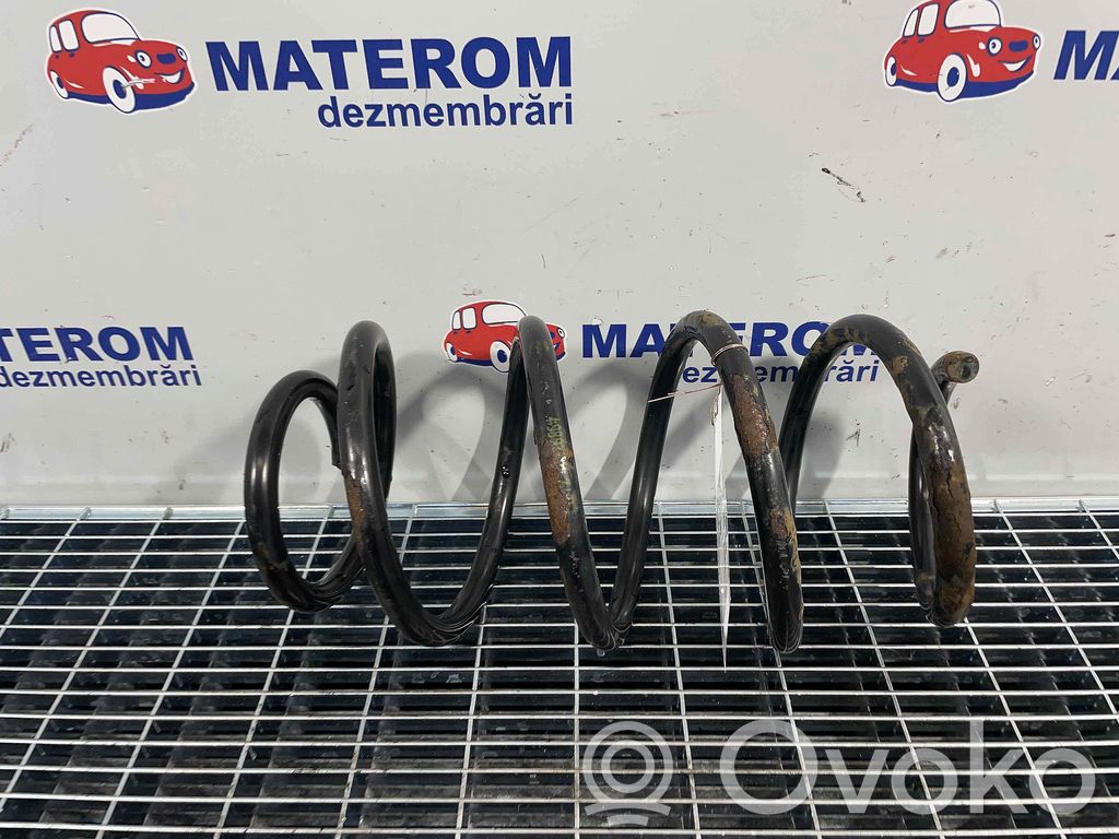 Seat Altea XL Etukierrejousi 