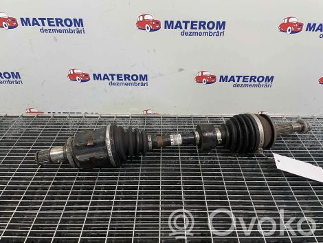 Toyota Avensis T270 Semiasse anteriore 