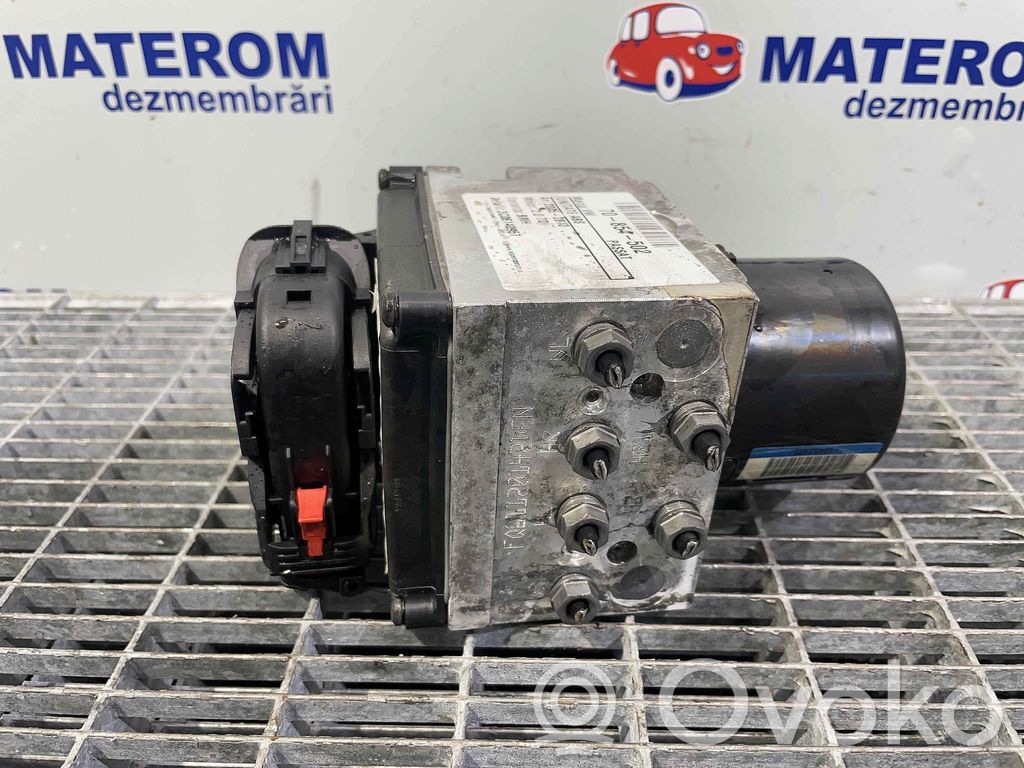 Volkswagen PASSAT B6 ABS Pump 