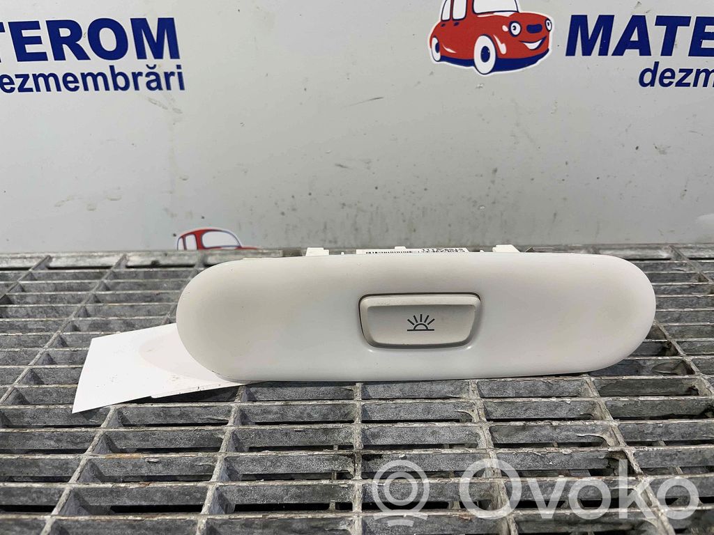 Audi A5 8T 8F Etuistuimen valo 