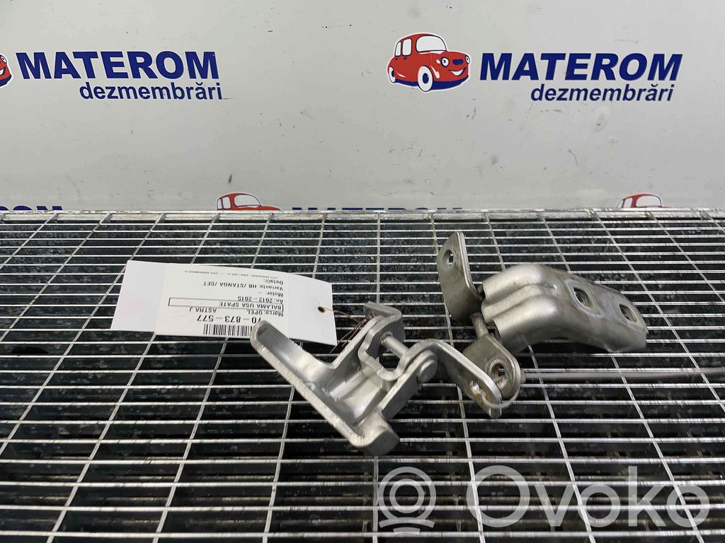 Opel Astra J Juego de bisagras de la puerta trasera