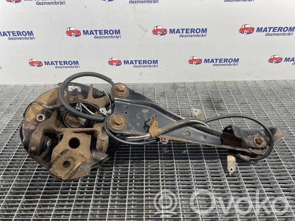 Toyota RAV 4 (XA40) Fuso a snodo con mozzo ruota posteriore 