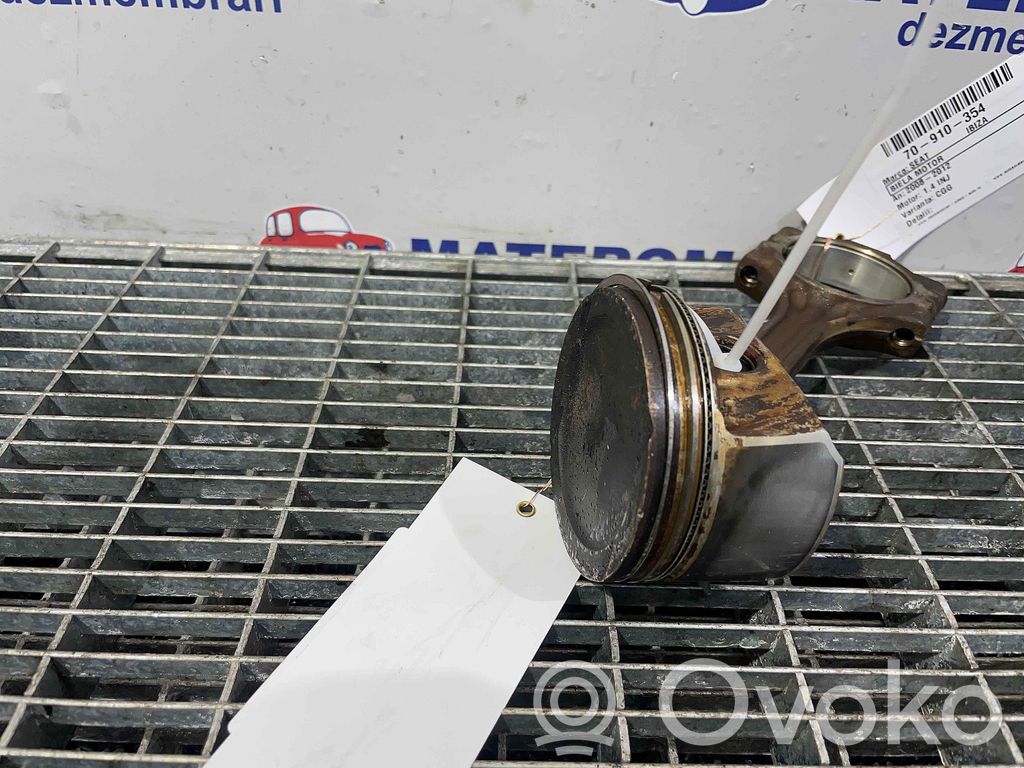 Seat Ibiza IV (6J,6P) Piston