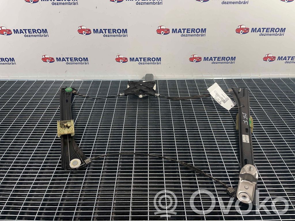 Volkswagen PASSAT B8 Macara ușă față cu motor 