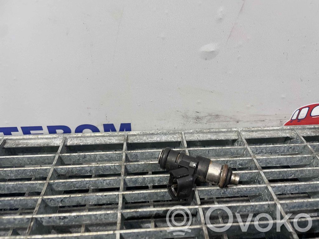 Volkswagen Polo V 6R Injector combustibil 