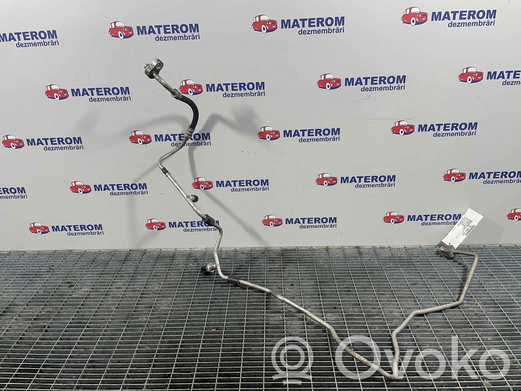 Ilmastointilaitteen putki (A/C)   6R2820741T