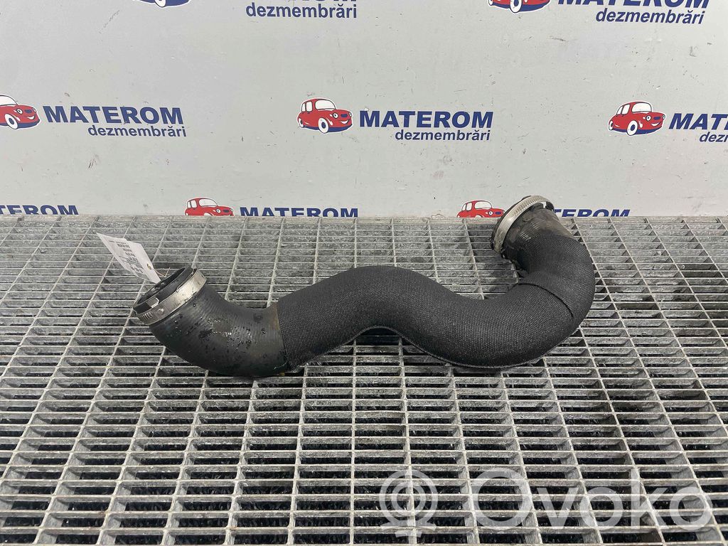 Audi A4 S4 B8 8K Furtun/conductă intercooler 