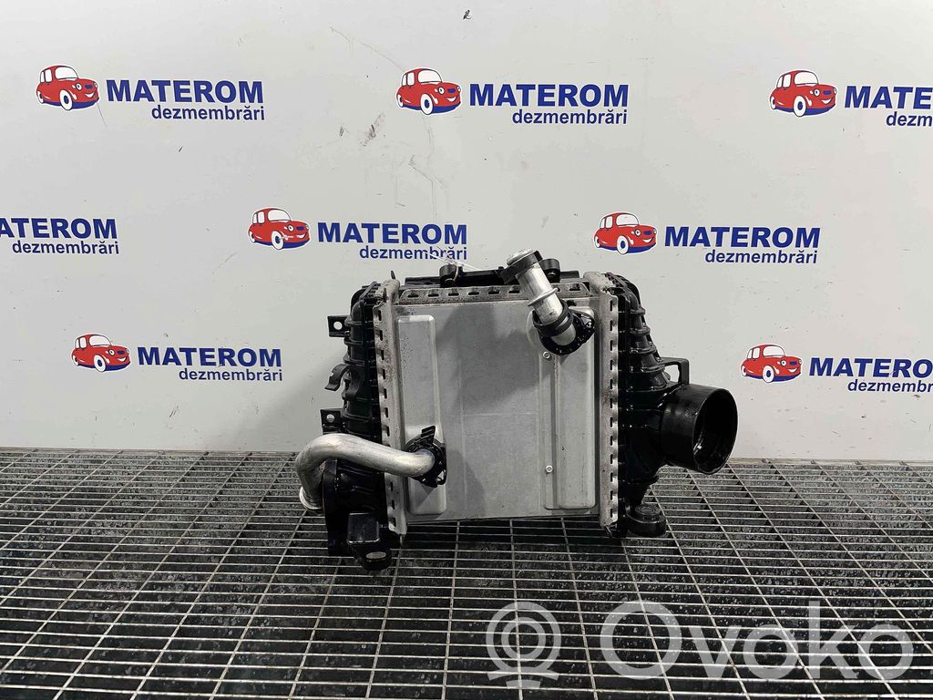 Mercedes-Benz E W213 Chłodnica powietrza doładowującego / Intercooler 