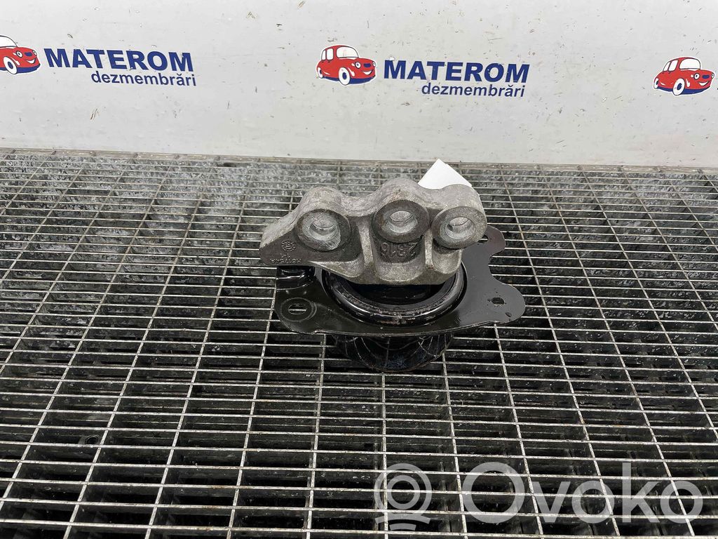 Opel Antara Mocowanie / Uchwyt skrzyni biegów 