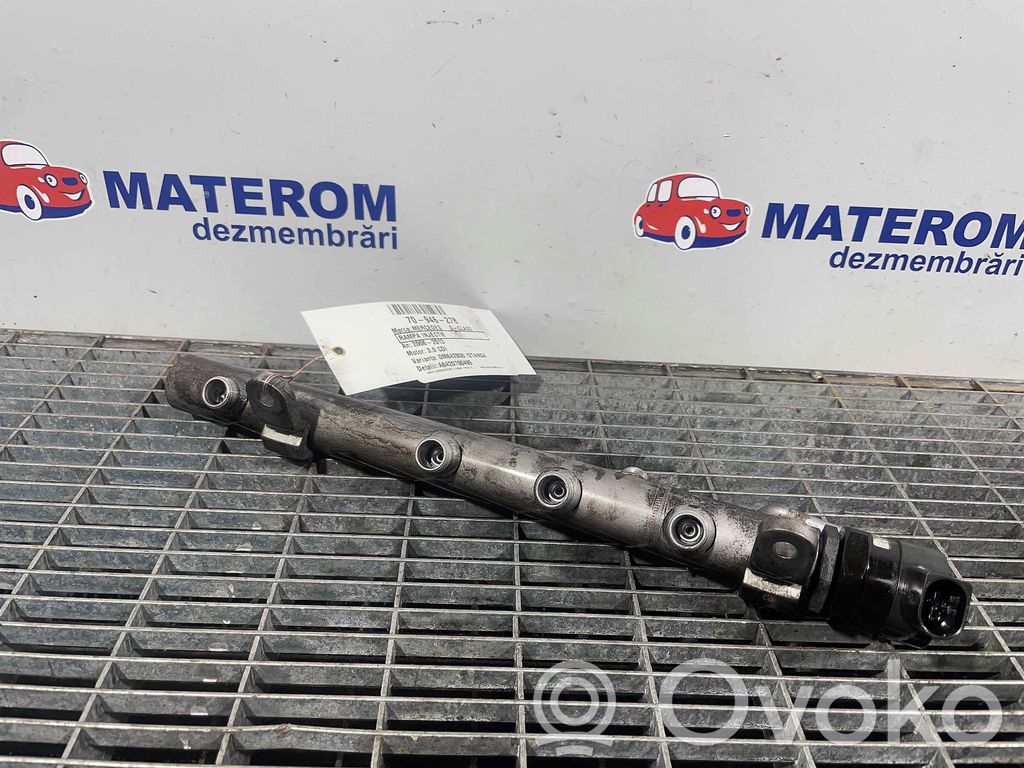 Mercedes-Benz S W221 Rampă alimentare injectoare 