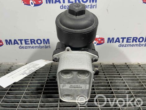 Volkswagen PASSAT B7 Oil filter mounting bracket 