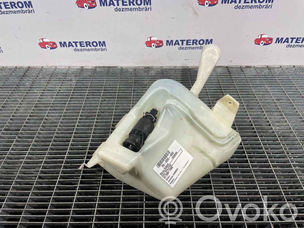 Nissan Primera Depósito/tanque del líquido limpiaparabrisas 