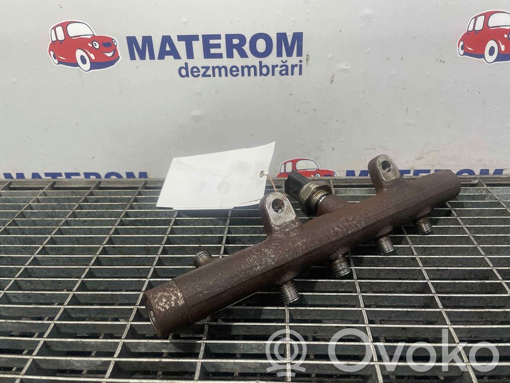 Nissan Qashqai Listwa wtryskowa 