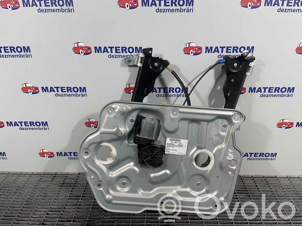 Nissan Qashqai Alzacristalli della portiera anteriore con motorino