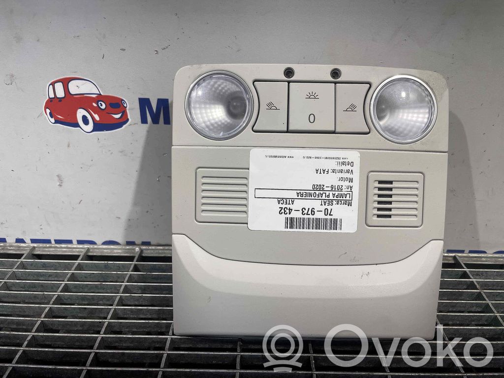 Seat Ateca Etuistuimen valo 