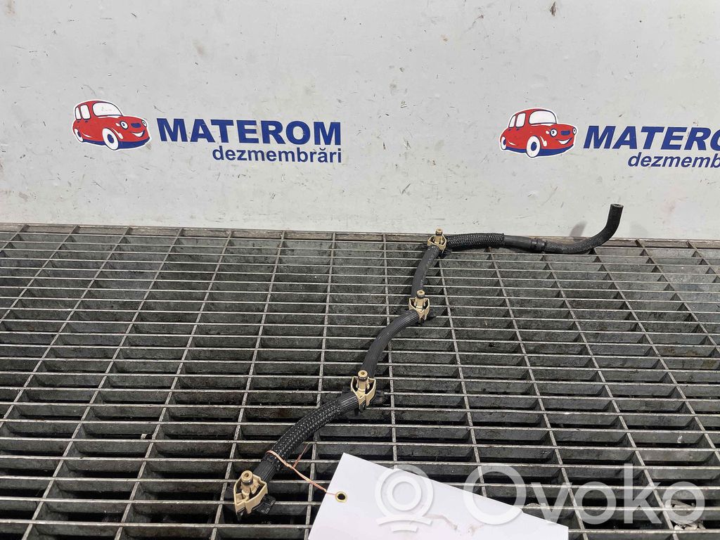 Volkswagen PASSAT B8 Conducte/furtunuri retur combustibil 
