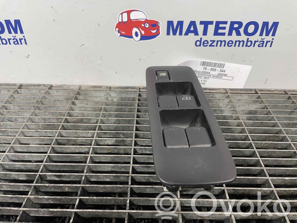 Nissan Qashqai Interrupteur commade lève-vitre