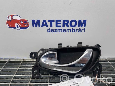 Nissan Navara D23 Manecilla externa puerta delantera 