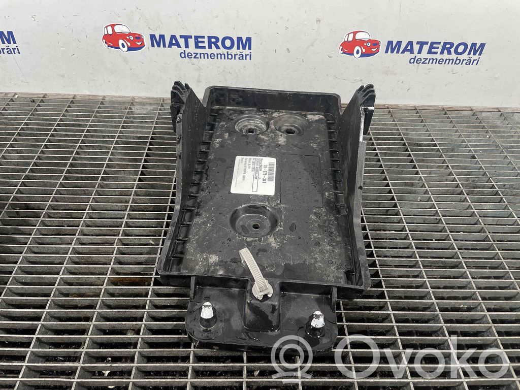 Mazda 3 II Engine mount bracket 