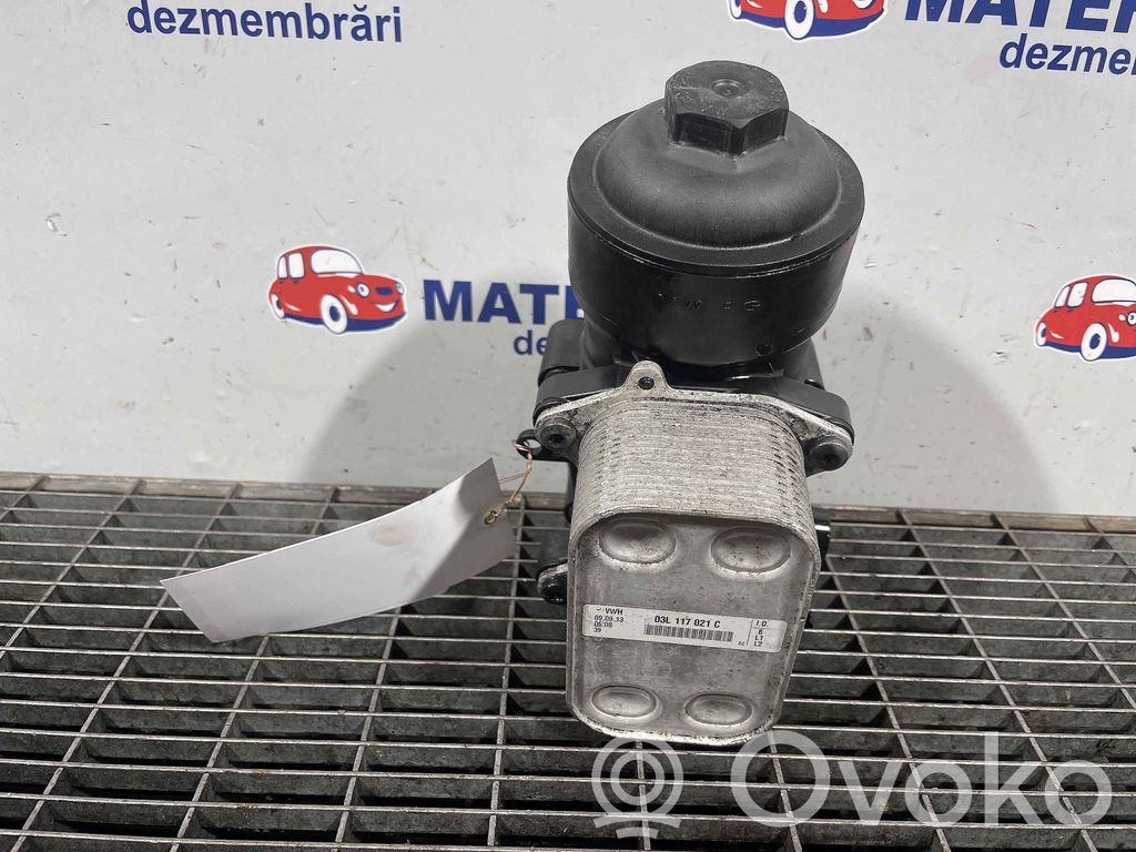 Volkswagen Tiguan Supporto di montaggio del filtro dell’olio 