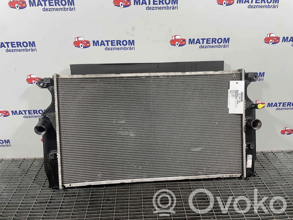 Toyota Avensis T270 Radiator lichid răcire 