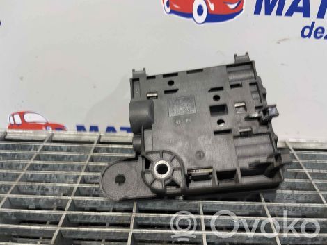 Audi A4 S4 B8 8K Bezpiecznik / Przekaźnika akumulatora 