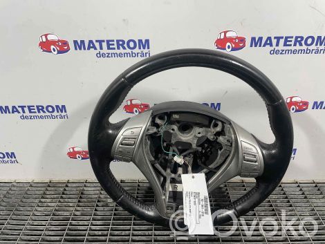 Nissan X-Trail T32 Ohjauspyörä